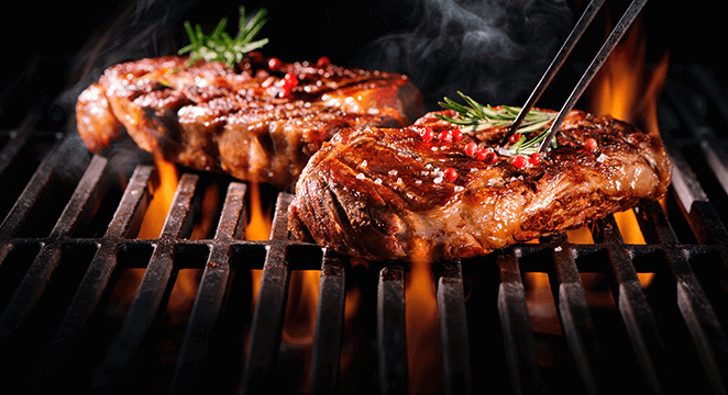 Carne a la parrilla en restaurante local